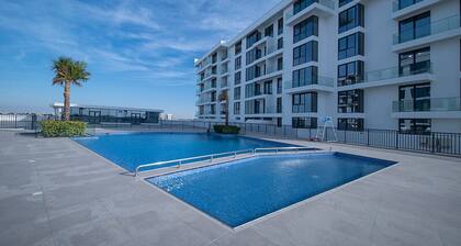 Gorgeous Beachfront Studio in Blue Bay Walk