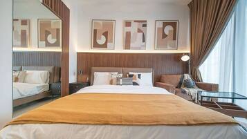 Iron/ironing board, free WiFi, bed sheets