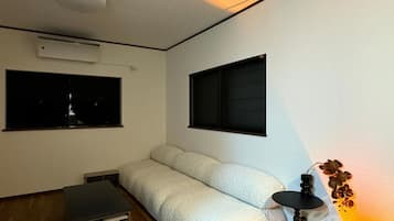 House, Balcony, City View | Living room