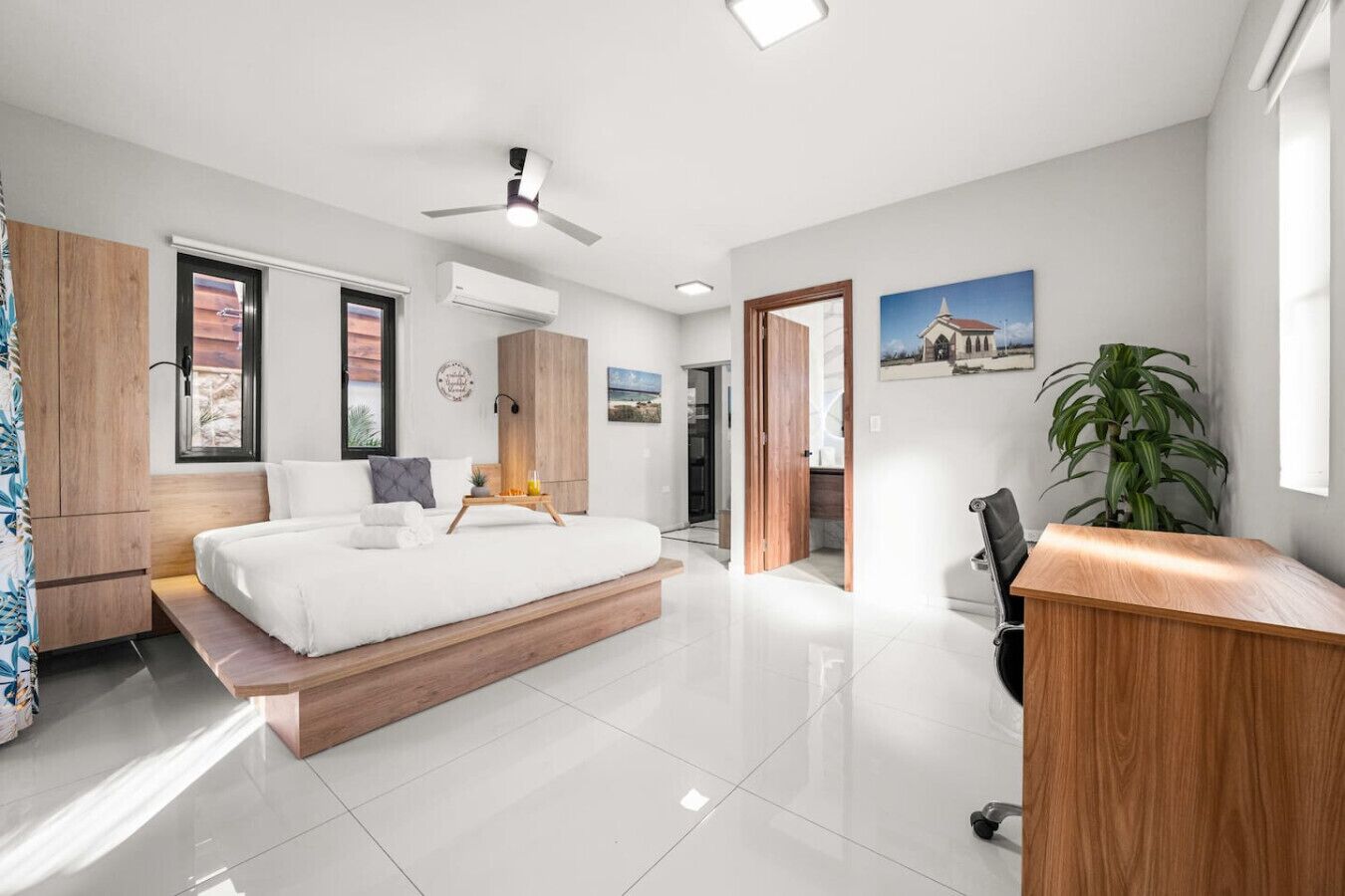 1 quarto, escrivaninha, ferros/tábuas de passar roupa, Wi-Fi