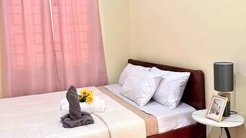 3 bedrooms, WiFi, bed sheets