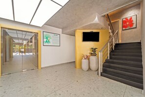 Interior - Treebo New Indraprastha (Chirayinkeezhu)