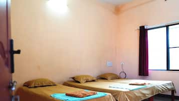 Tvåbäddsrum för familj - balkong - utsikt mot bergen