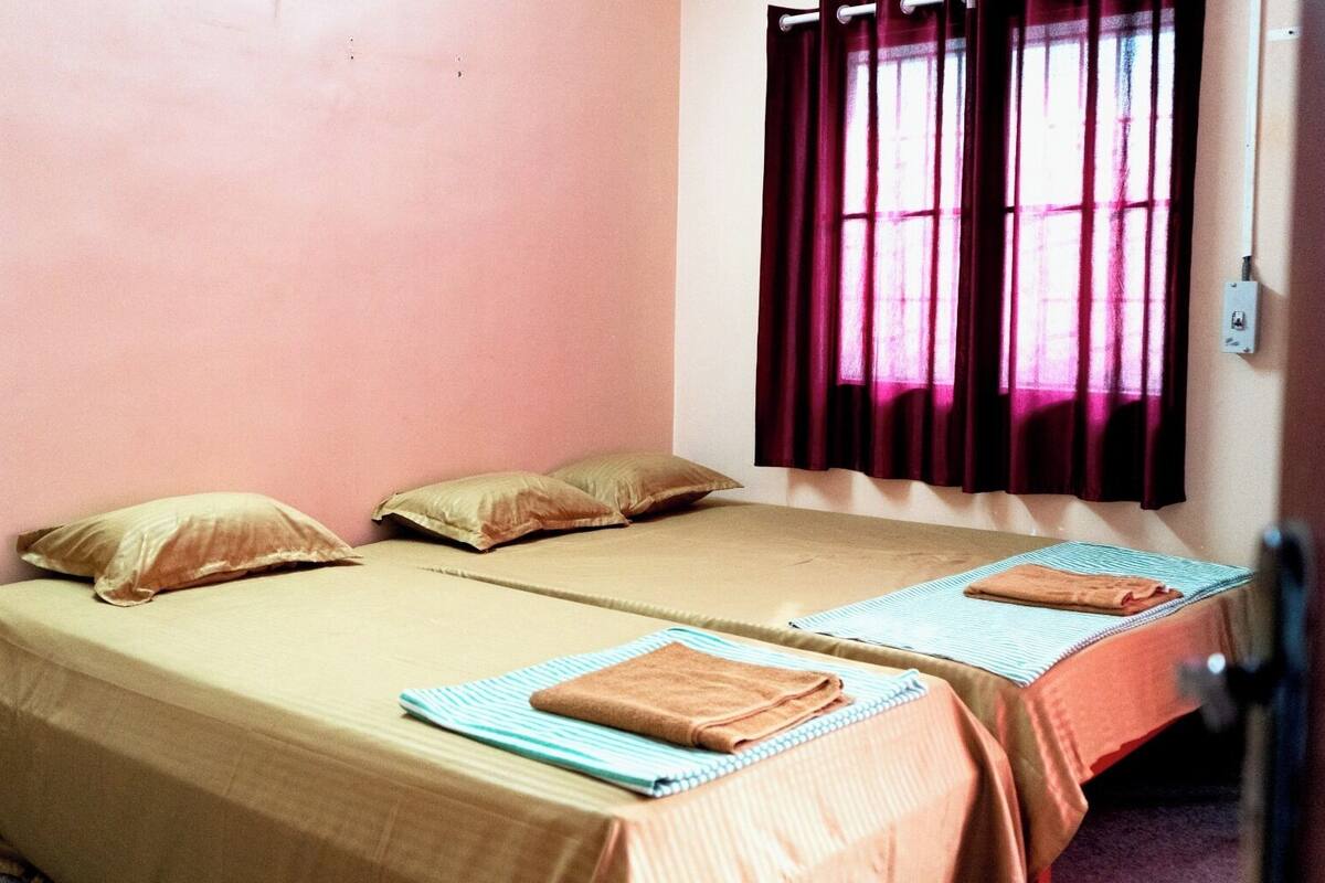 Comfort Triple Room