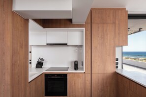 Fridge, oven, stovetop, dishwasher - Sounio Panoramic Loft, Bill & John Villas (Sounion)