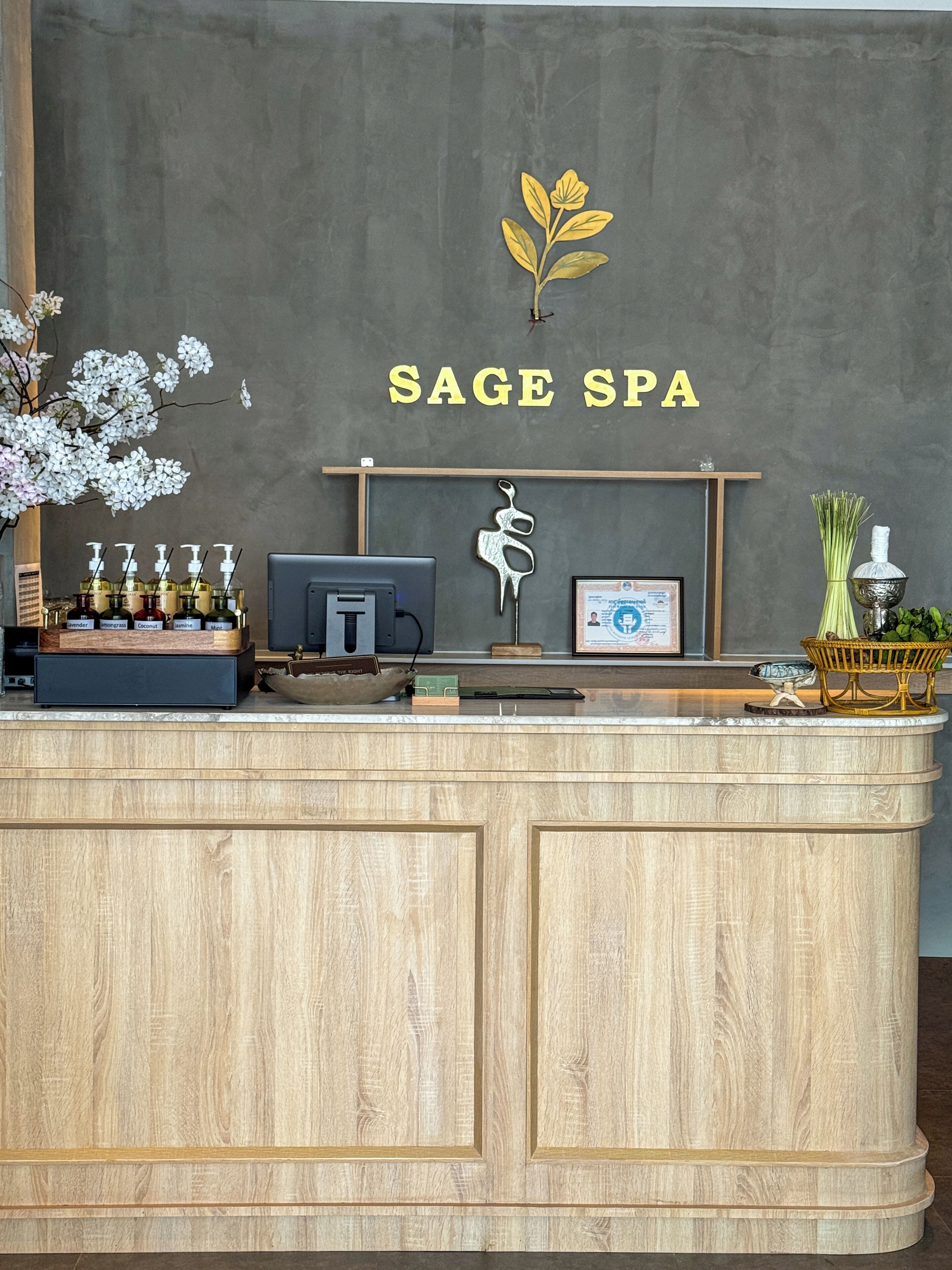 Body treatments, aromatherapy, deep-tissue massages, Swedish massages