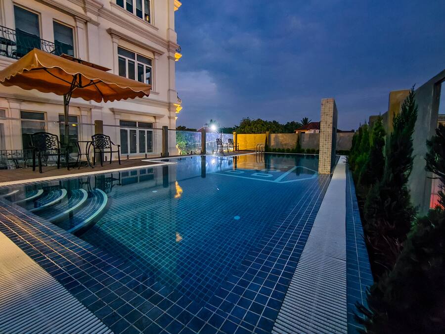 Rooftop terrace