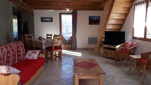 Chalet Endron | 7 people in Vicdessos | France Saintjeandumontcalm.fr