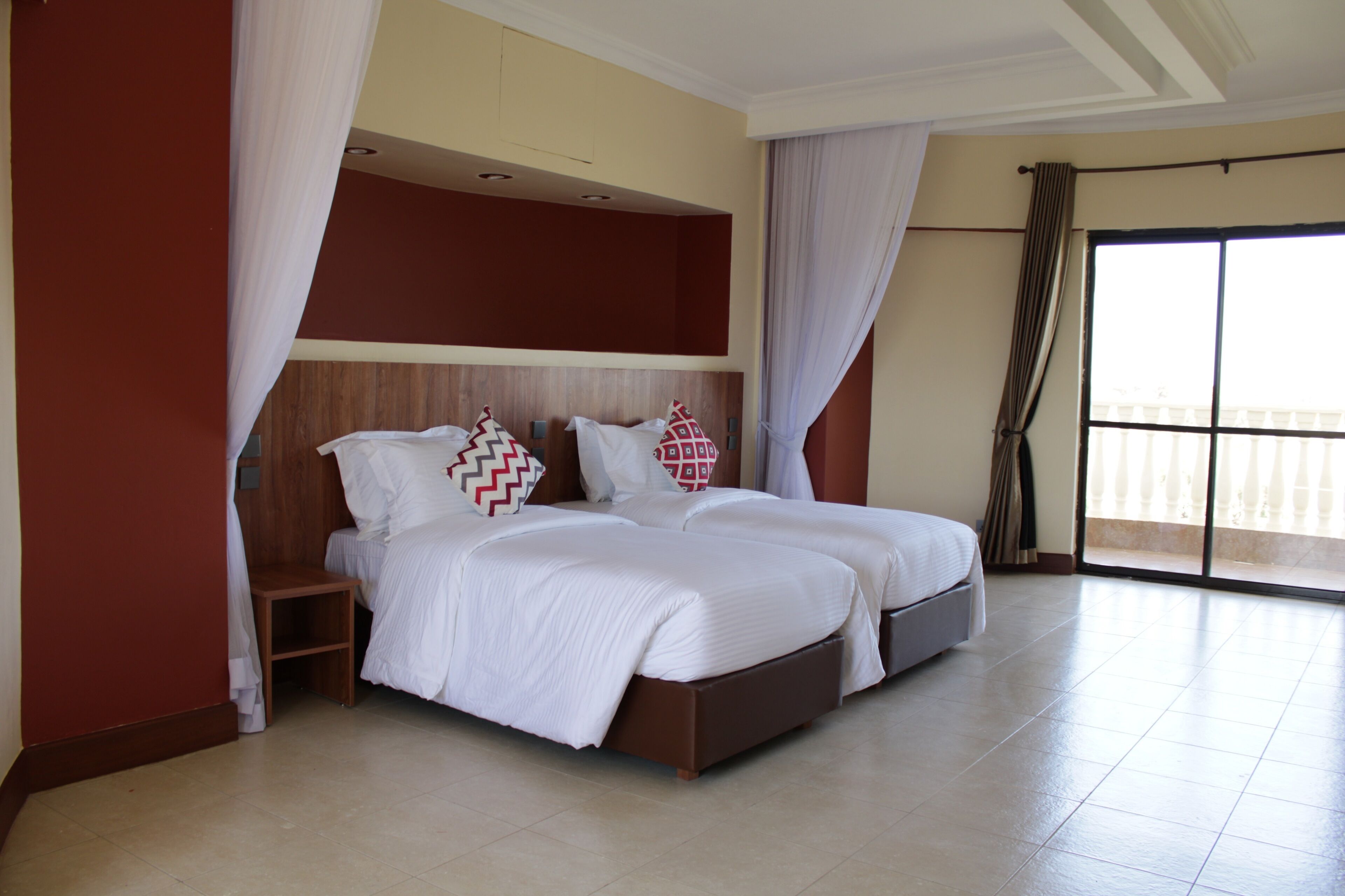 Chambre Exécutive Double ou avec lits jumeaux, vue parc | Literie de qualité supérieure, bureau, rideaux occultants