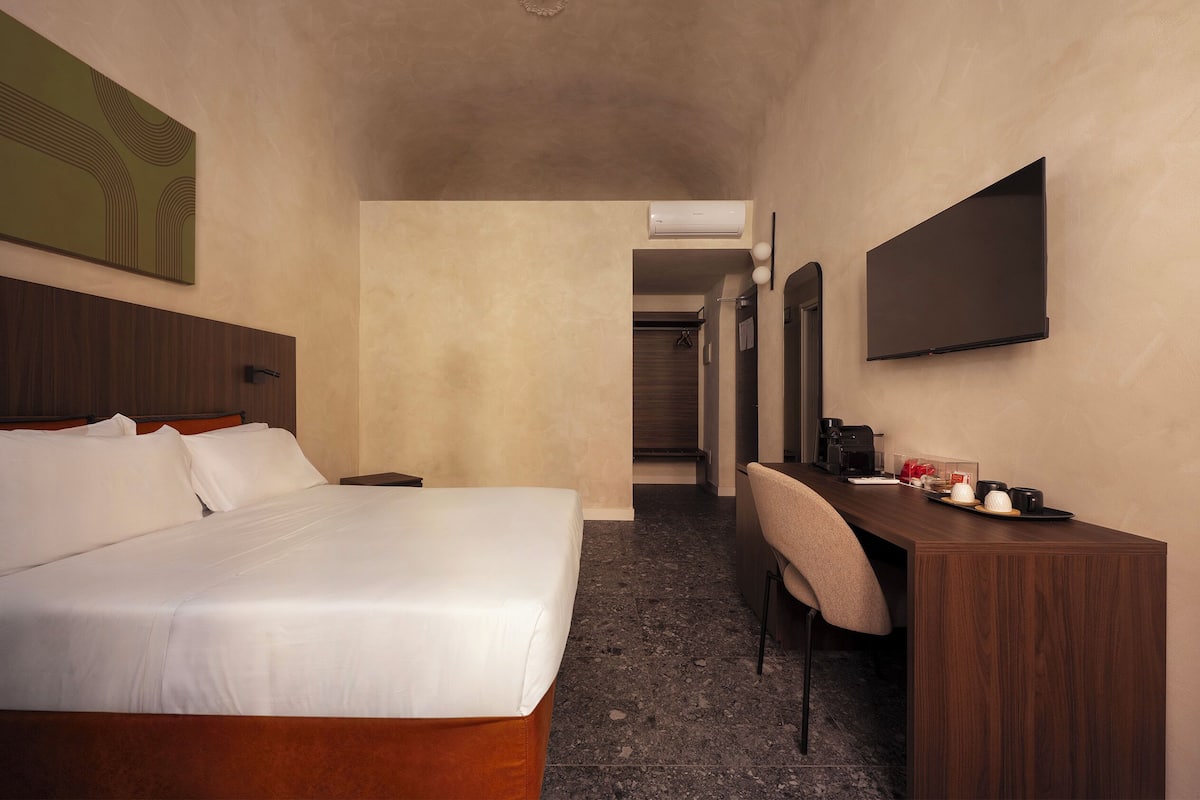 Standard Double or Twin Room | WiFi (free)