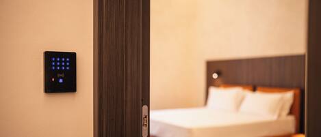 Habitación estándar con 1 cama doble o 2 individuales | Wifi gratis