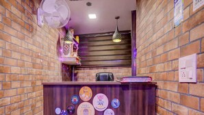 Unclassified image, 3 of 17, button - Hotel O Sector 18 Noida (Noida)