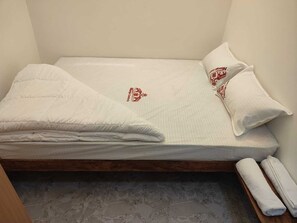 Quarto casal luxo, sacada | Roupas de cama premium, individualmente decorados