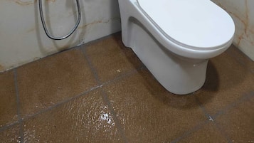 Superior Double Room, Balcony | Bathroom | Shower, free toiletries, towels, soap