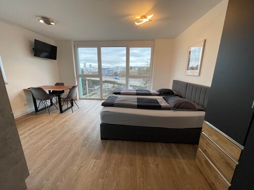 309 Einzimmer-Apartment mit Doppelbett