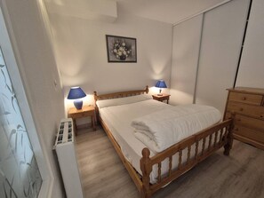 1 bedroom, free WiFi - Cozy apartment in Cauterets with parking and wifi (Cauterets)