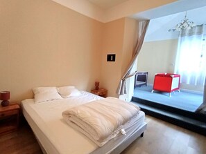 4 bedrooms, free WiFi