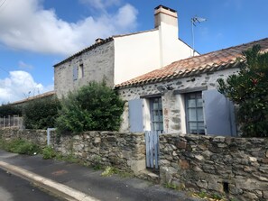 Exterior - Gite Aratille – The Farmhouse of the Five Paths (Noirmoutier-en-l'Île)