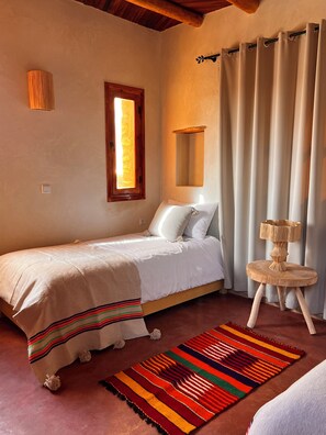Unclassified image, 2 of 119, button - 10 minutes from sidi kaouki beach (Essaouira)