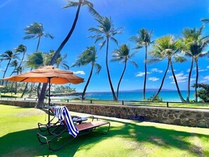 Terrace/patio - Ocean View w/AC - Wailea Elua 306 (Kihei)