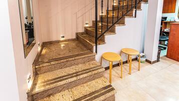 Handrails in stairways