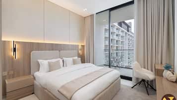 Apartamento superluxo, sacada, vista para a cidade | Ferros/tábuas de passar roupa, berços (sobretaxa), Wi-Fi de cortesia