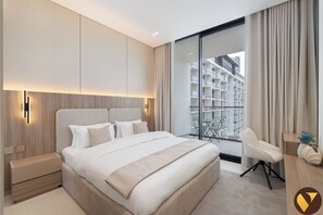 Apartamento superluxo, sacada, vista para a cidade | Ferros/tábuas de passar roupa, berços (sobretaxa), Wi-Fi de cortesia