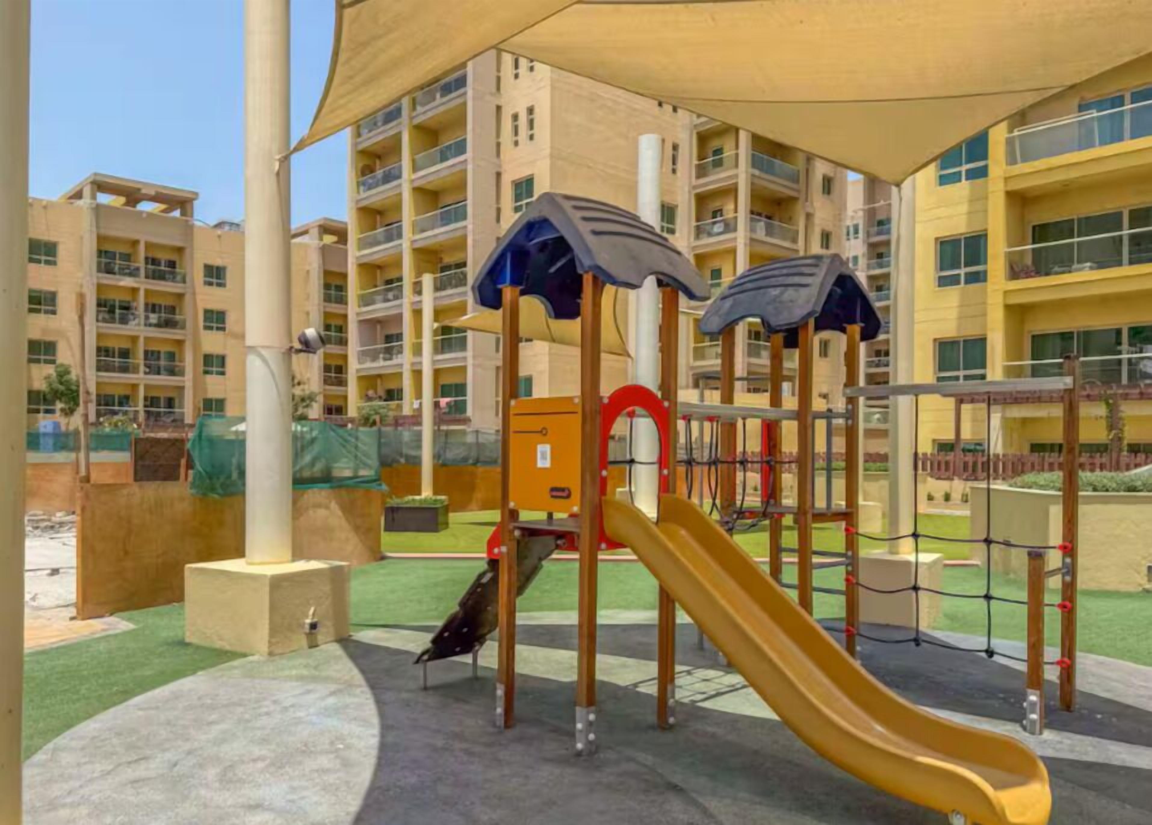 Iron/ironing board, cribs/infant beds, free WiFi, bed sheets