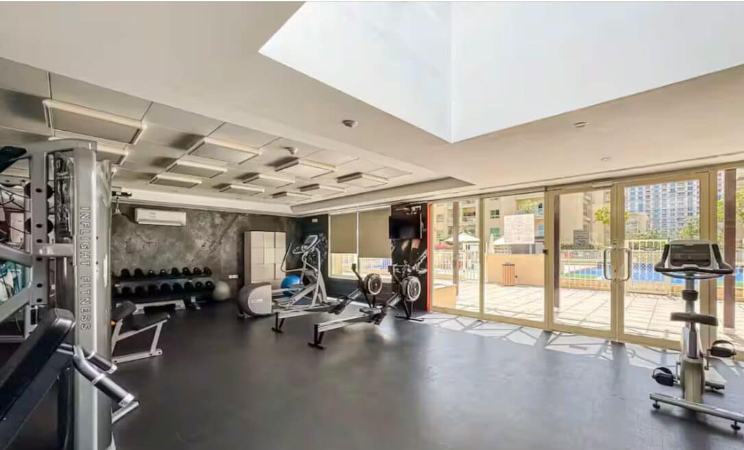 Apartamento superluxo, sacada, vista para a cidade | Ferros/tábuas de passar roupa, berços (sobretaxa), Wi-Fi de cortesia