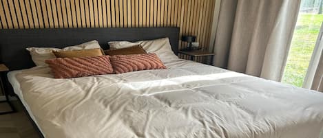 House | 4 bedrooms, bed sheets