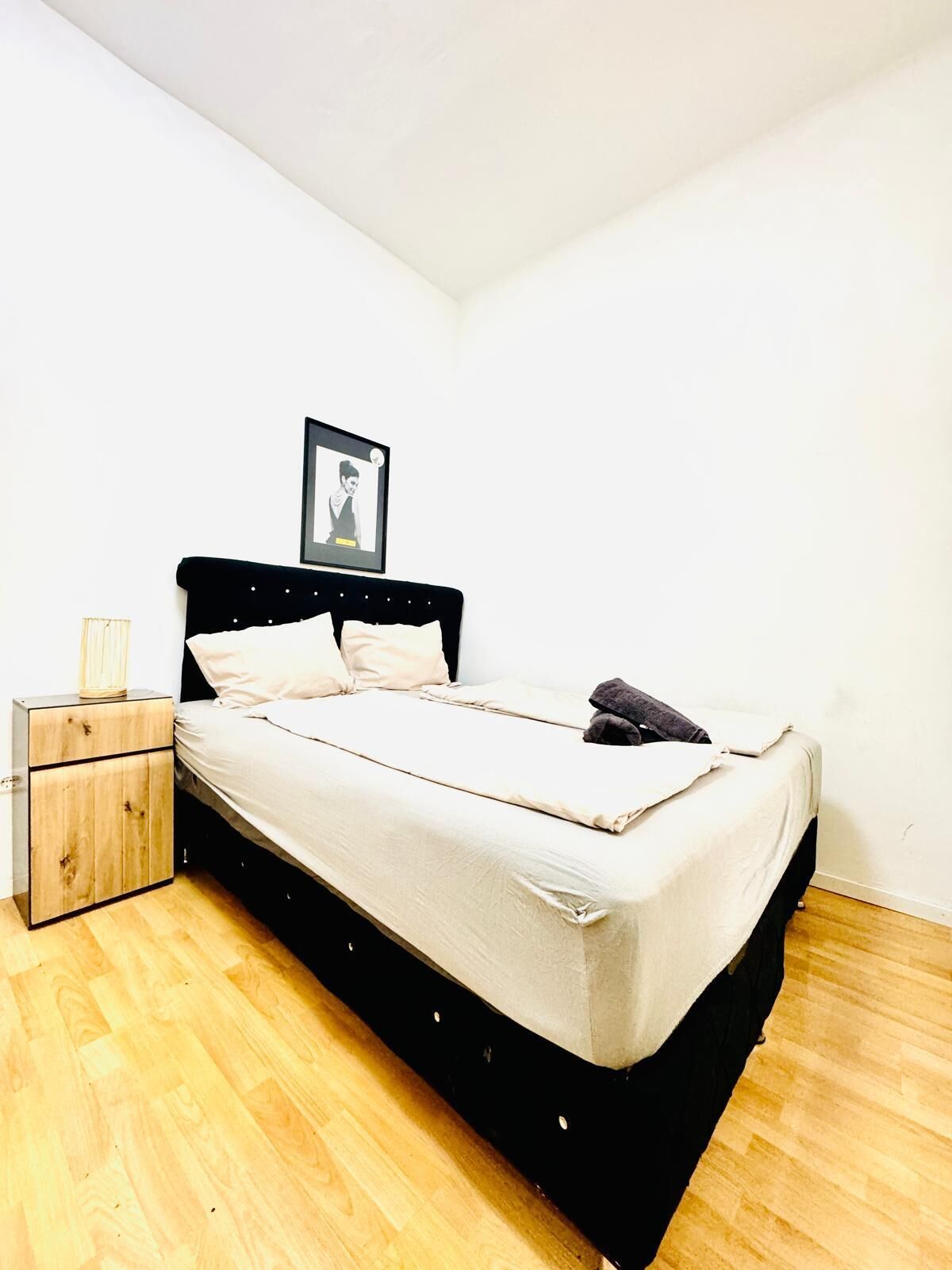 ベーシック アパートメント | アイロン / アイロン台