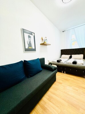 基础公寓 | 熨斗/熨板