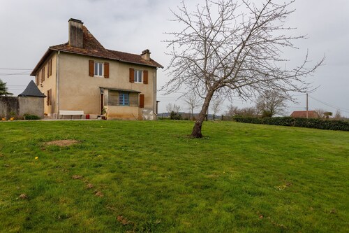 Chambre d’hôtes « Ticounat » avec Wi-Fi et climatisation