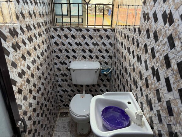 Appartement, 3 chambres | Salle de bain