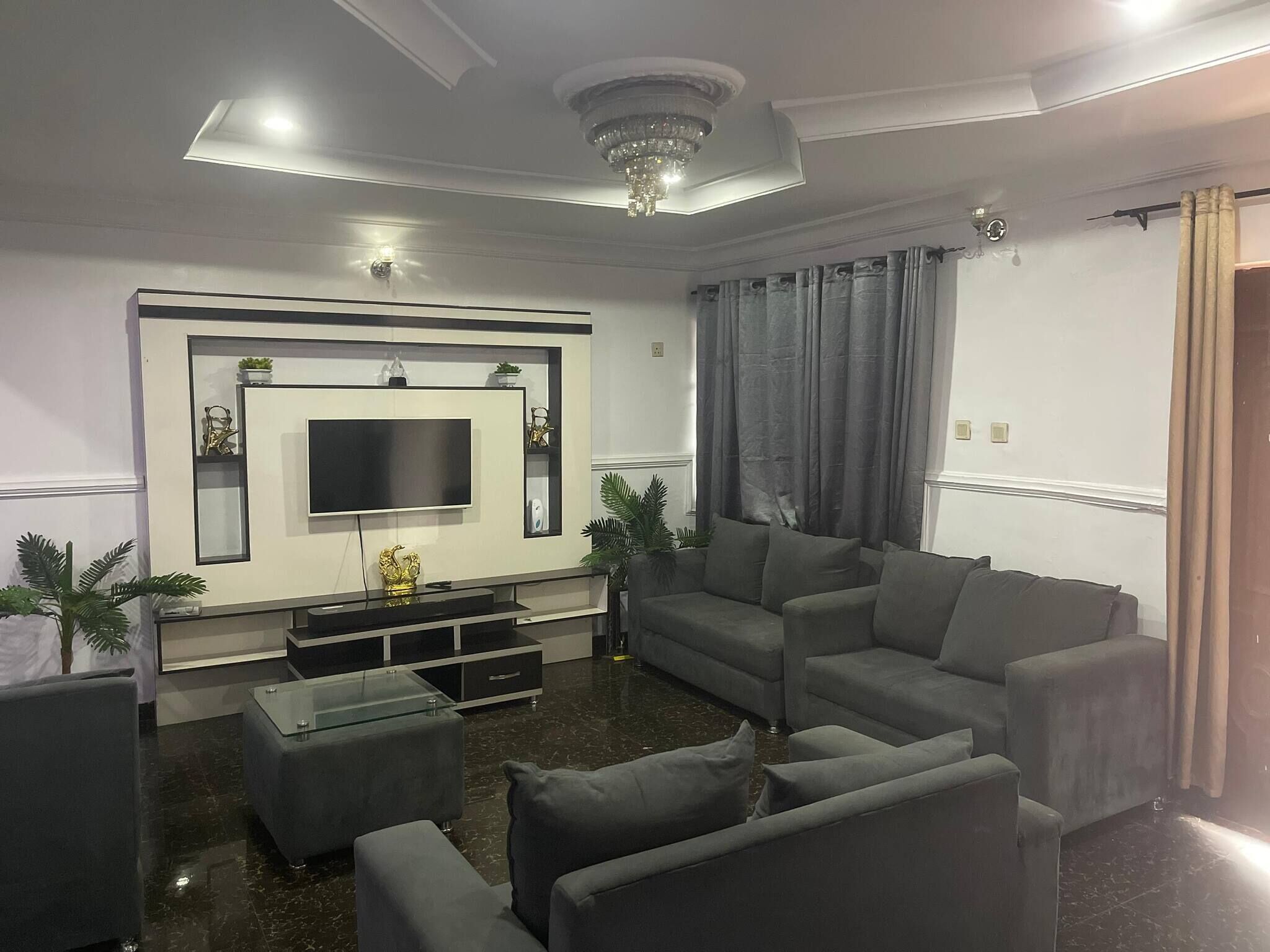 Apartment, 3 Schlafzimmer | Wohnzimmer