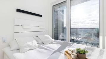 Fer et planche Ă repasser, lit parapluie, Wi-Fi, draps fournis