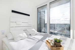 Fer et planche à repasser, lit parapluie, Wi-Fi, draps fournis