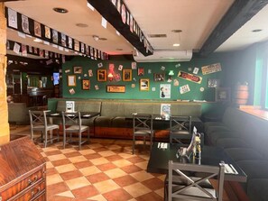 Dining - Quadruple Room 2936 (San Pawl il-Baħar)