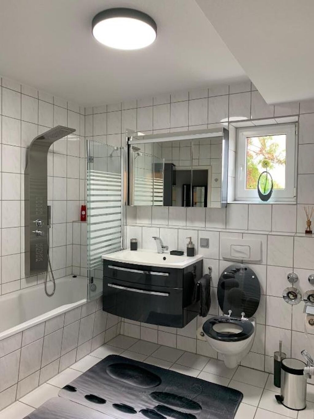 Handtücher, Toilettenpapier