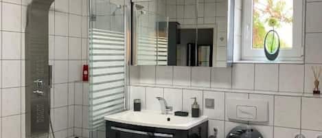 Handtücher, Toilettenpapier