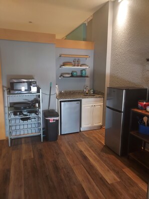 Microondas, placa de cocina