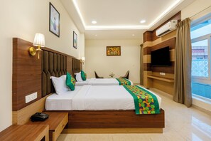 Deluxe Double Room | Desk, iron/ironing board - Treebo Premium Pine Tree Courtyard (Chennai)