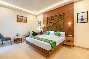 Premium Double Room | Desk, iron/ironing board - Treebo Premium Pine Tree Courtyard (Chennai)