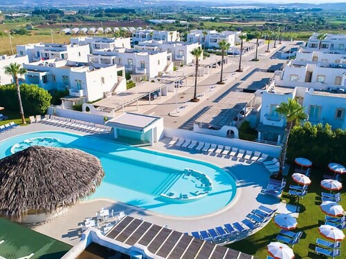 Aura Club Borgo Rio Favara