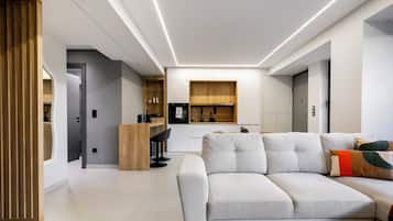 Deluxe Studio, 1 Double Bed with Sofa bed, Kitchen, City View | Living area | Smart TV, Netflix, streaming services