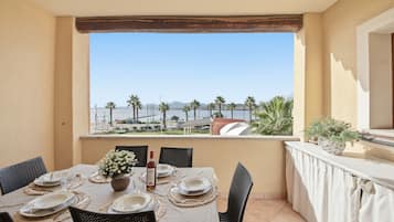 Deluxe-Apartment, Meerblick | Strand-/Meerblick