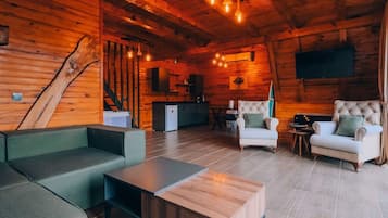 Deluxe Bungalow | Free WiFi