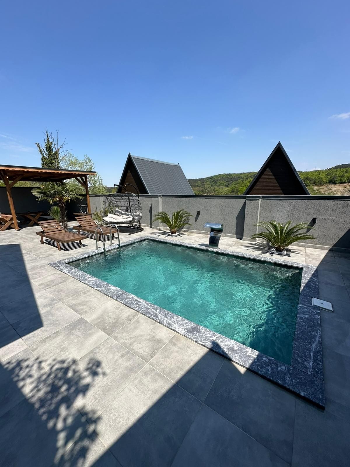 Bungalow, 2 chambres, fumeurs, vue vallée | Literie de qualité supérieure, bureau, chambres insonorisées