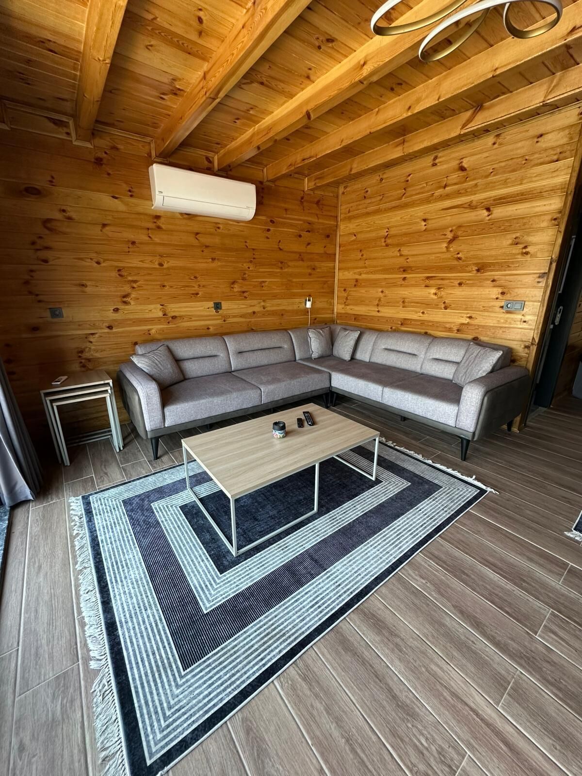 Bungalow, 2 Bedrooms, Smoking, Valley View | Living area