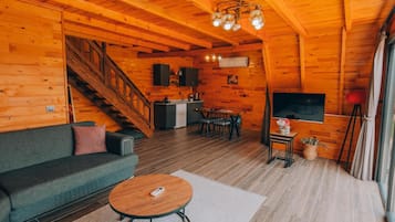 Bungalow, 1 Bedroom, Smoking, Valley View | Private kitchen